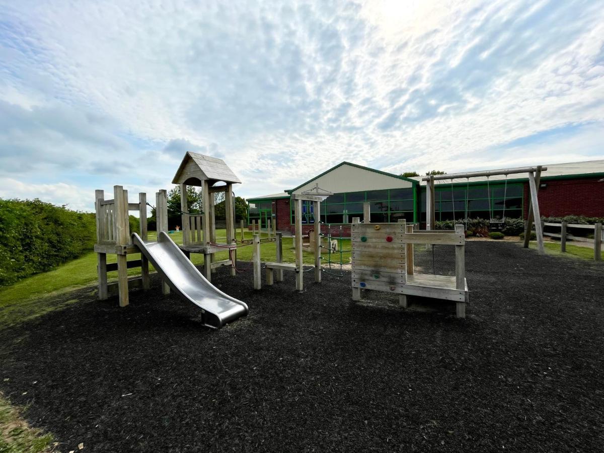 Modern Holiday Home #Skipsea Sands Static Hire Exterior photo